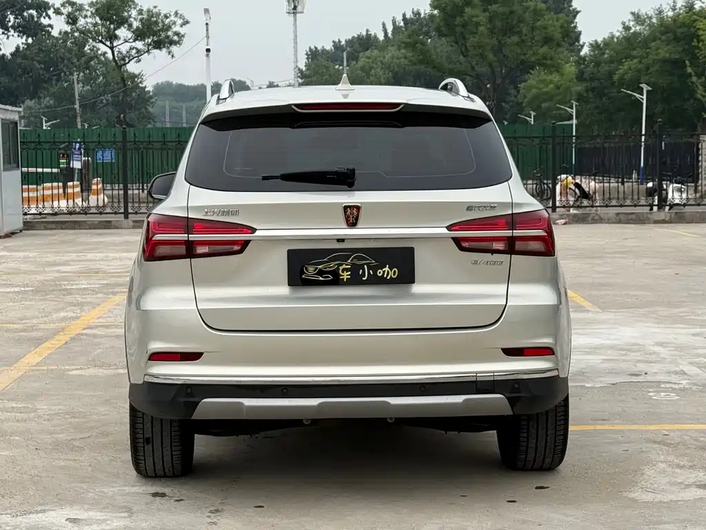 Roewe RX5 New Energy 2017 — фото 10