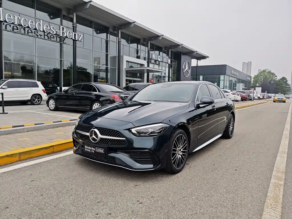 Mercedes-Benz C-Class 2022 — фото 1
