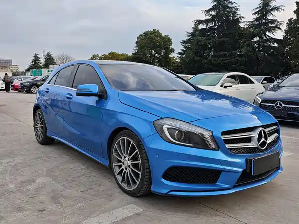 Mercedes-Benz A-Class 2015