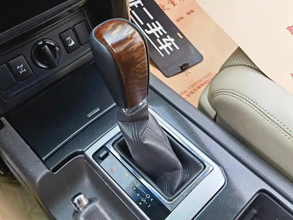 Toyota Prado 2017 — фото 14