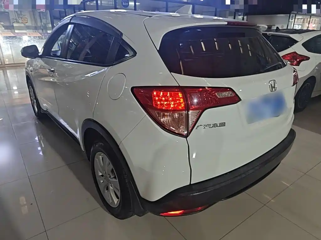 Honda Vezel 2018 — фото 5