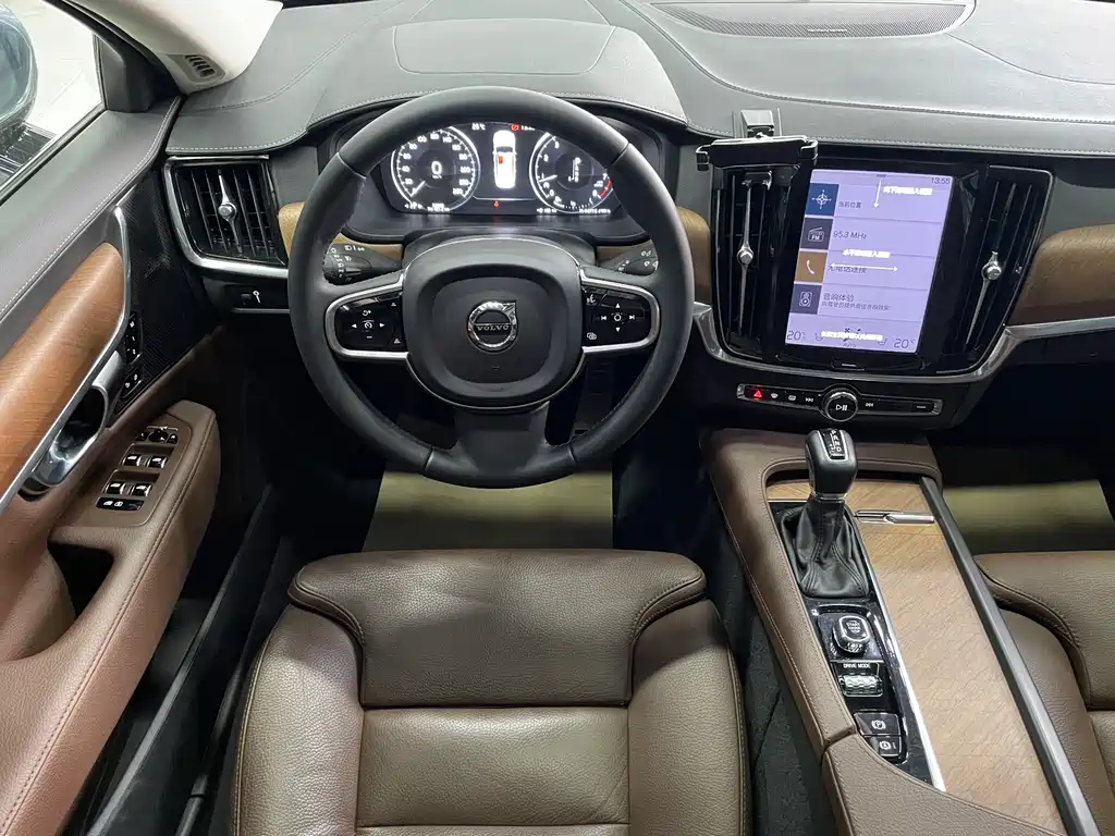 Volvo S90 2020 — фото 14