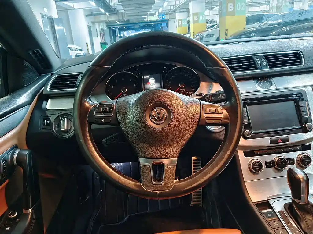 Volkswagen CC 2015 — фото 11