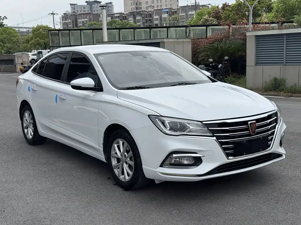 Roewe i5 2020 — фото 3