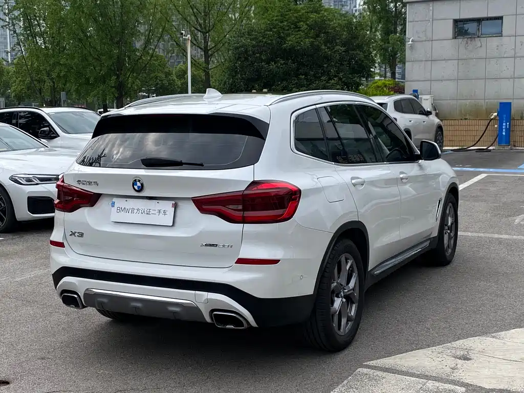 BMW X3 2021 — фото 8