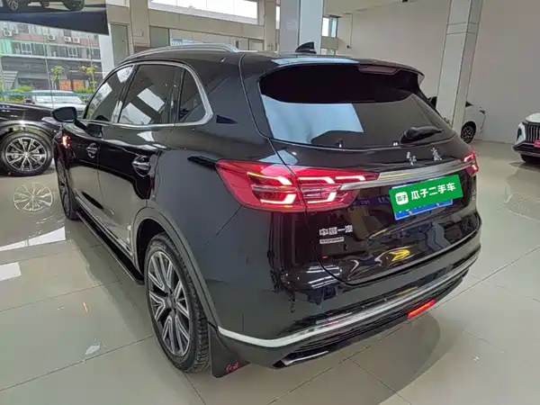 Hongqi HS5 2022