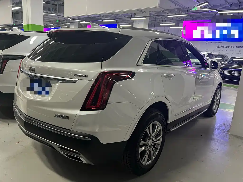 Cadillac XT5 2019 — фото 17