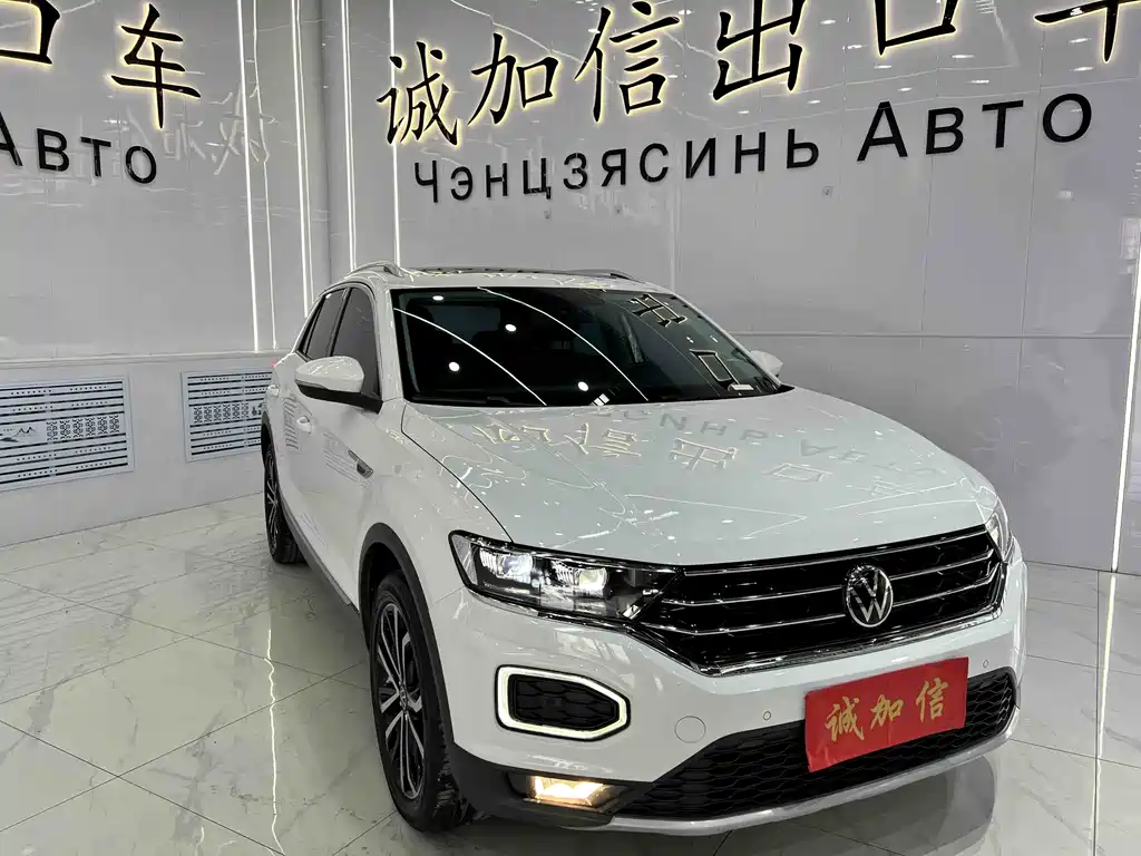 Volkswagen T-Roc 2023 — фото 3