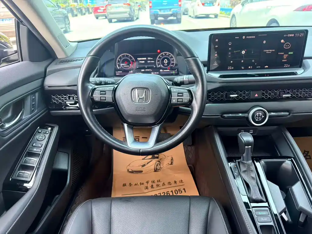 Honda Accord 2023 — фото 10