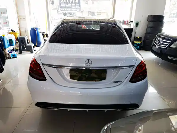 Mercedes-Benz C-Class 2018