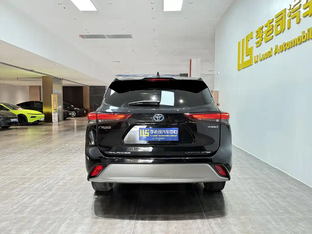 Toyota Highlander 2022