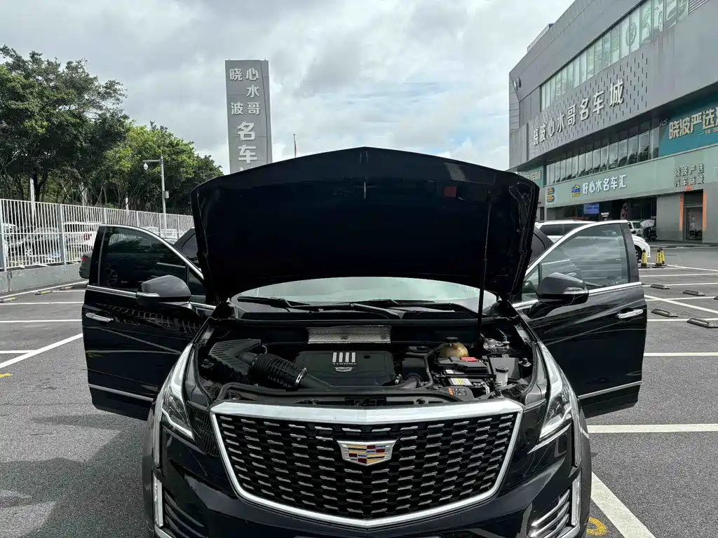 Cadillac XT5 2019 — фото 12