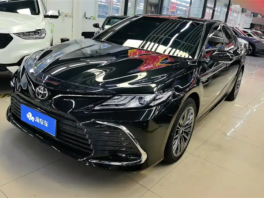 Toyota Camry 2022