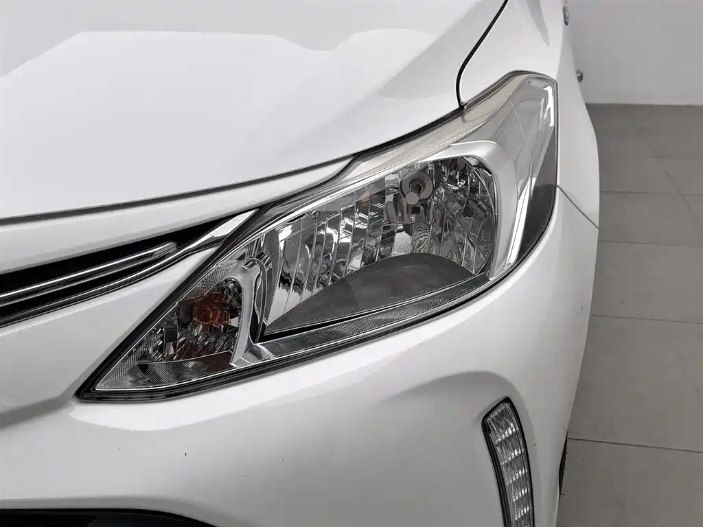 Toyota Vios 2017 — фото 7