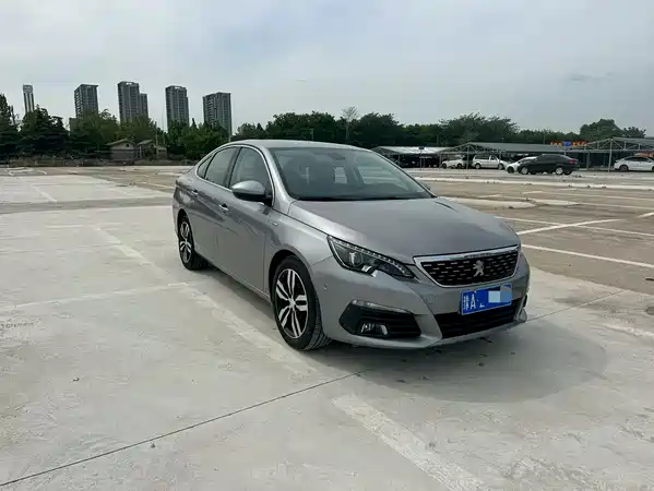 Peugeot 308 2016