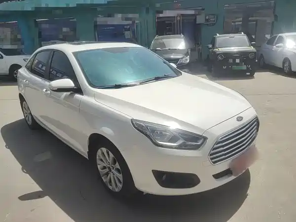 Ford Escort 2017