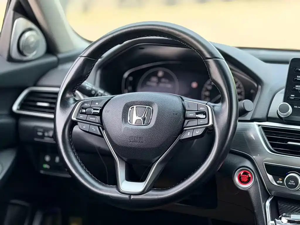 Honda Accord 2021 — фото 15