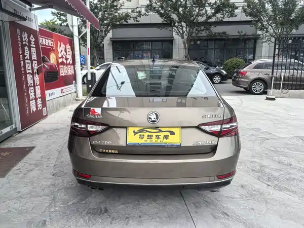Skoda Superb 2019