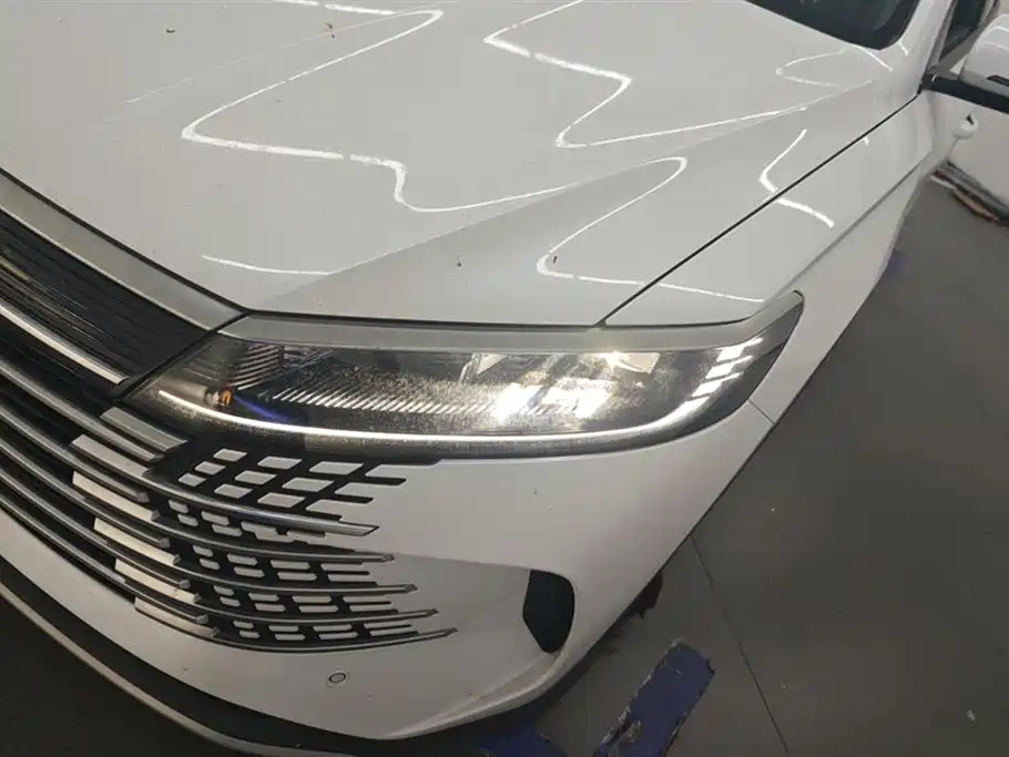 BYD Seal 05 DM-i 2025 — фото 5