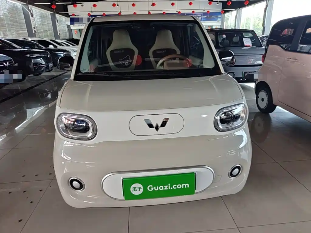 Wuling Hongguang MINIEV 2025