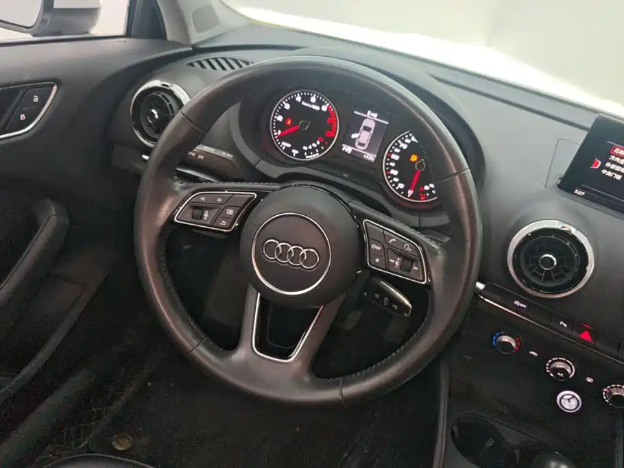 Audi A3 2020 — фото 15
