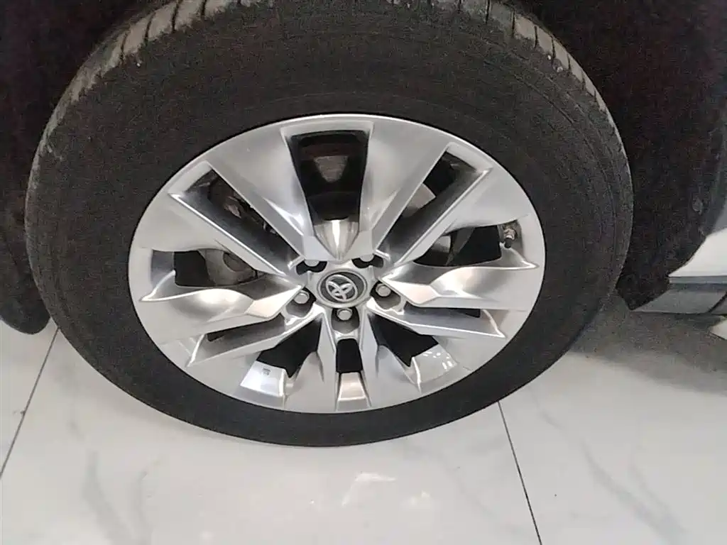 Toyota Wildlander 2020 — фото 23