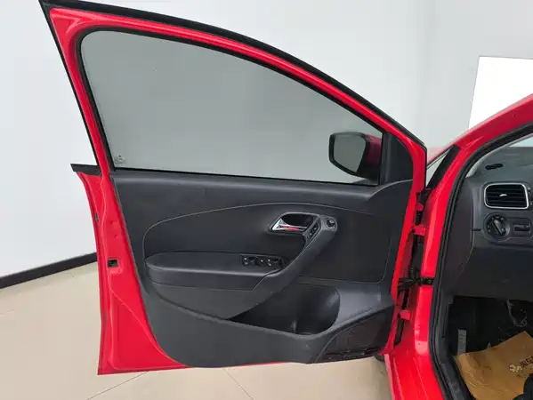 Volkswagen Polo 2013