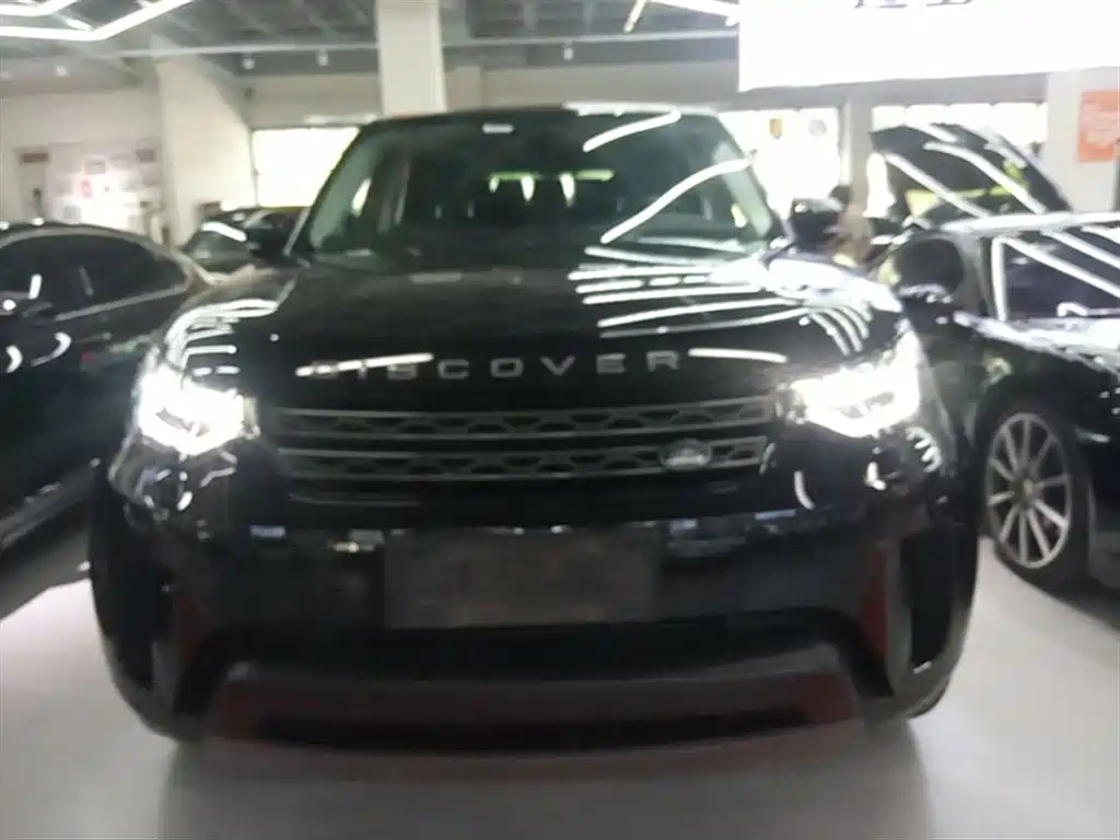 Land Rover Discovery 2020 — фото 3
