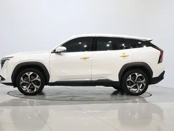 Geely Boyue L 2024