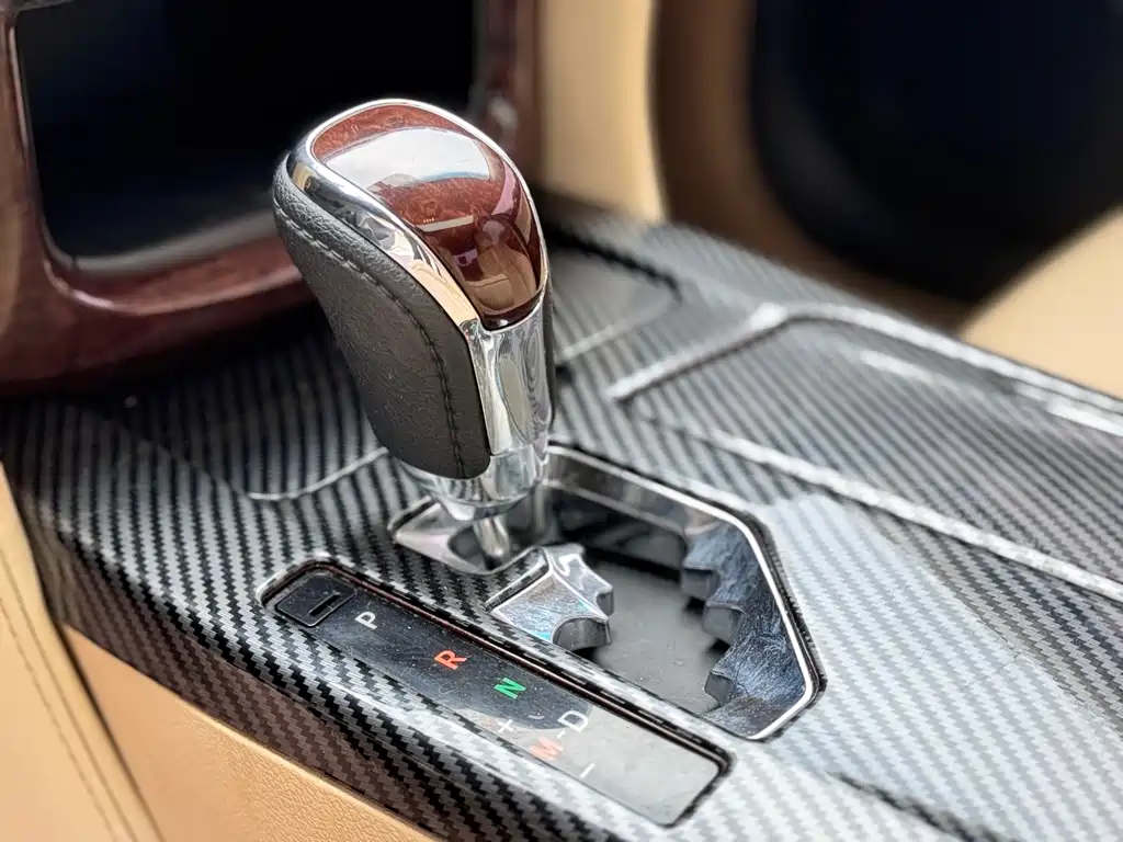 Toyota Crown 2019 — фото 11