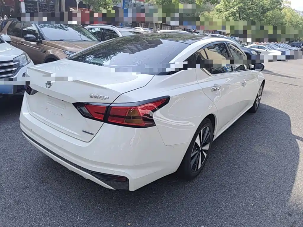 Nissan Teana 2021