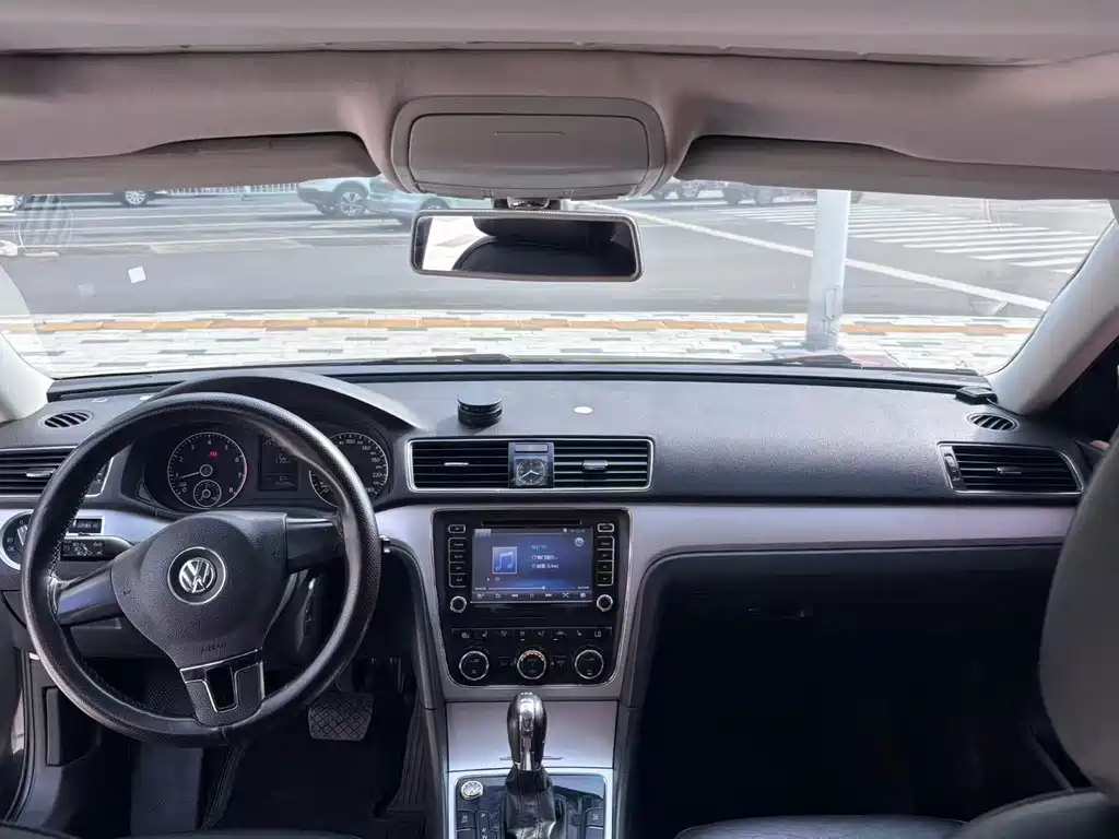 Volkswagen Passat 2014