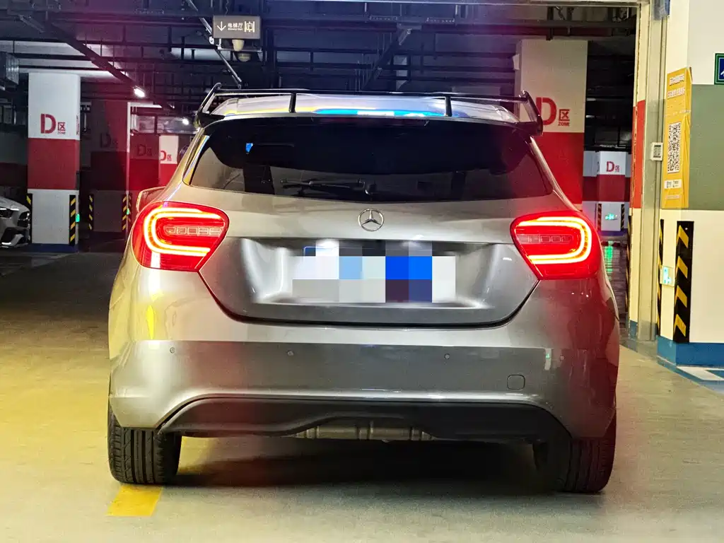 Mercedes-Benz A-Class 2015 — фото 4