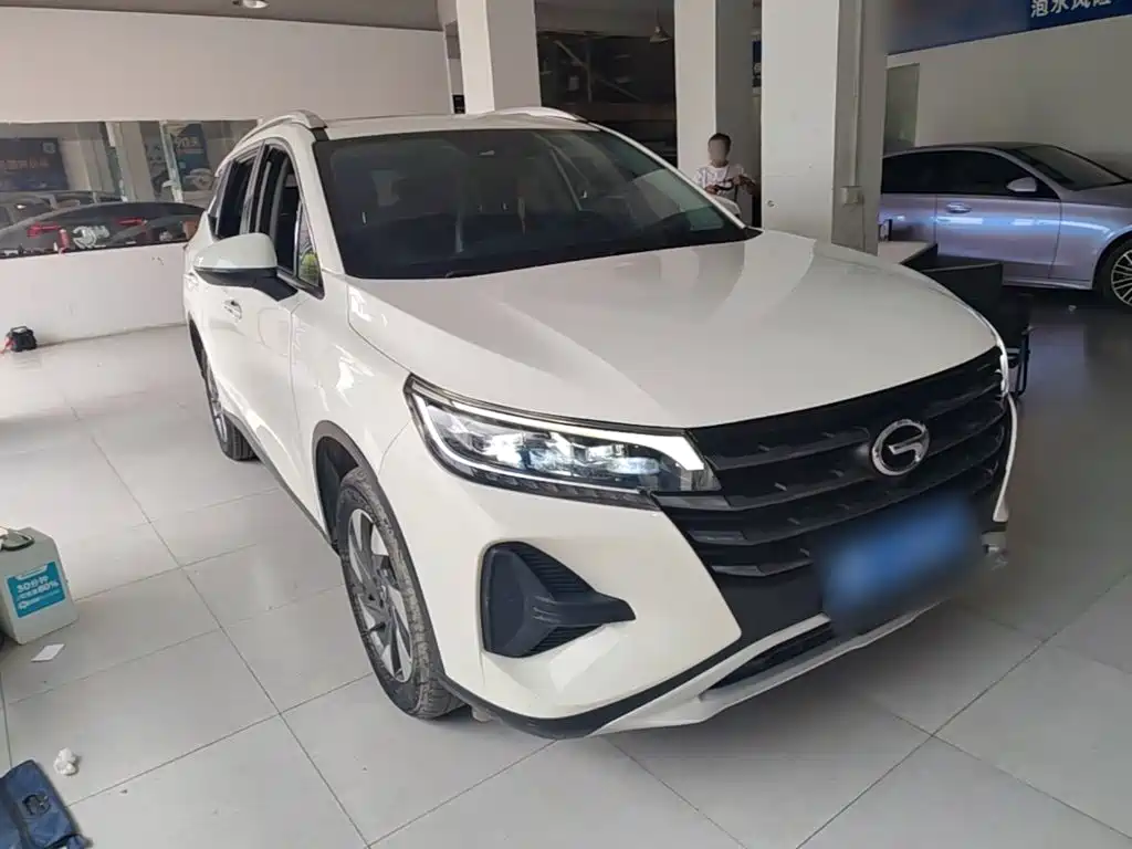 GAC Motor Trumpchi GS4 2021 — фото 4