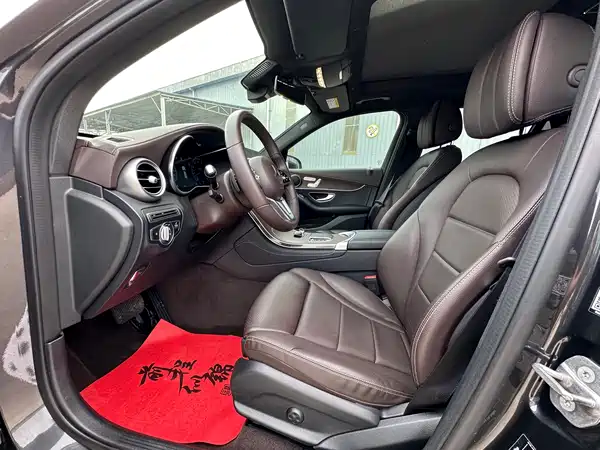 Mercedes-Benz GLC 2022
