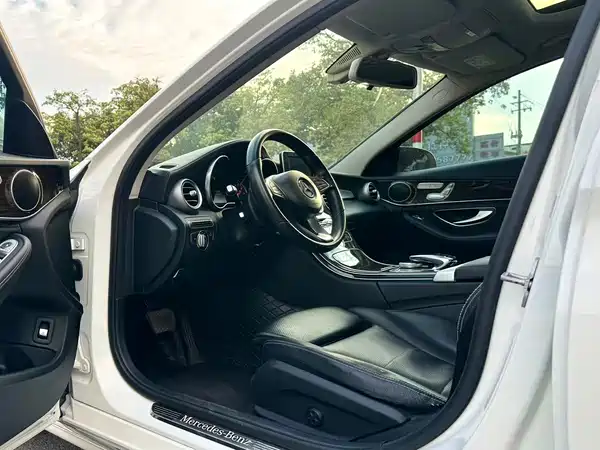 Mercedes-Benz C-Class 2015