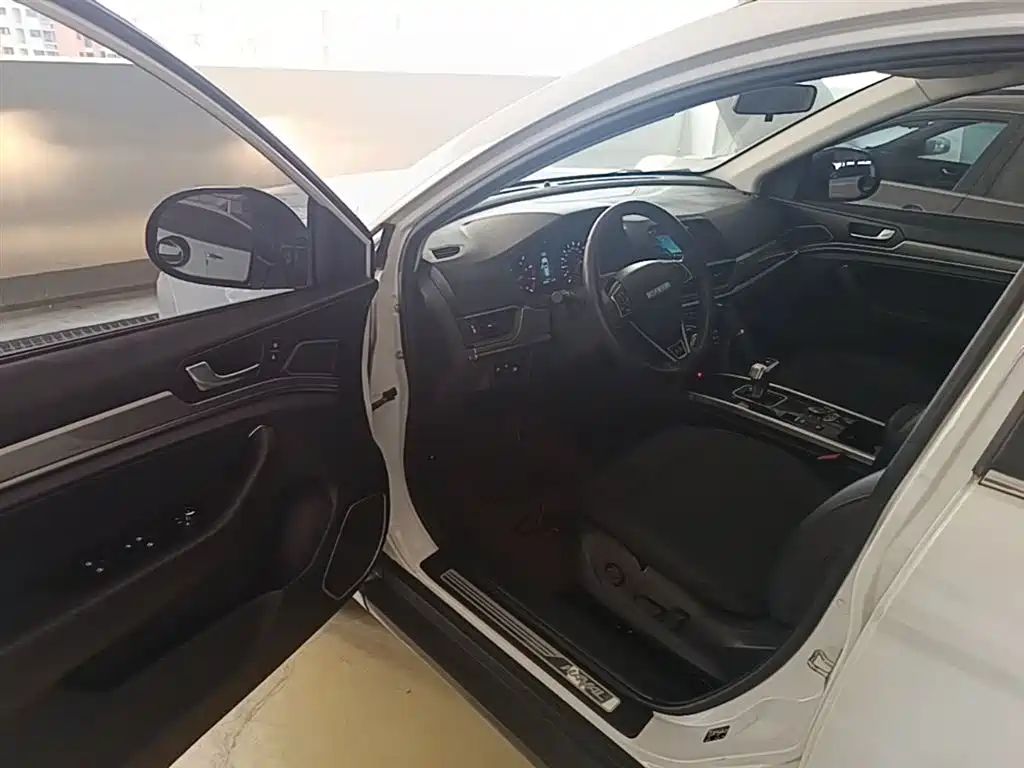 Haval H6 2018 — фото 16