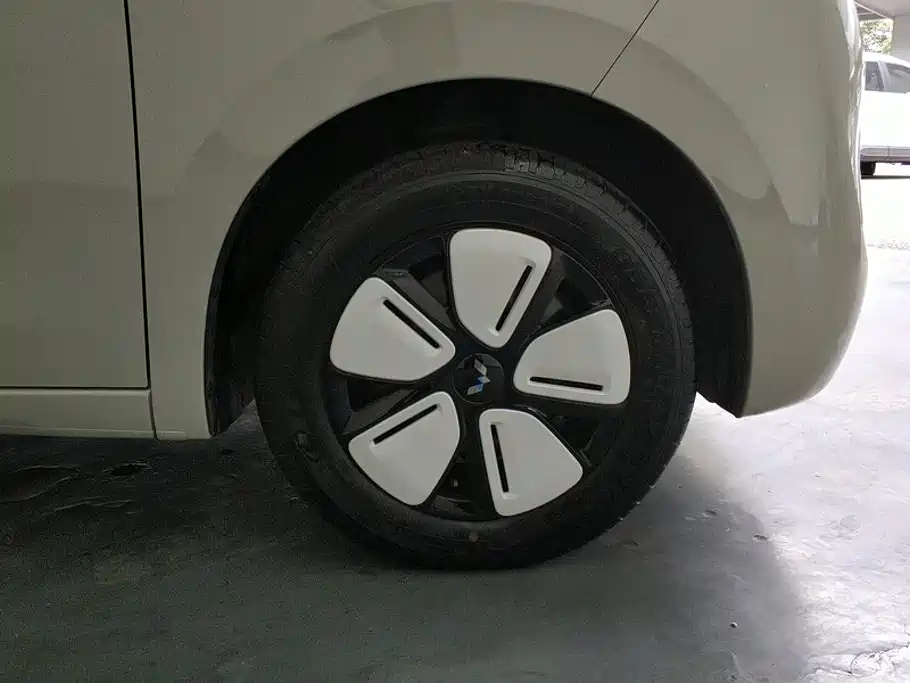 Wuling Hongguang MINIEV 2025