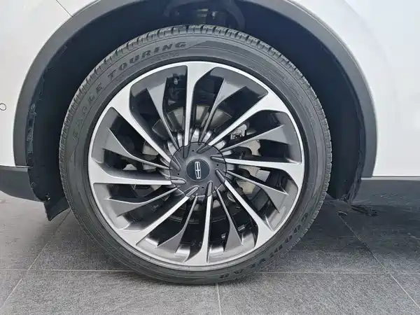 Lincoln Aviator 2021