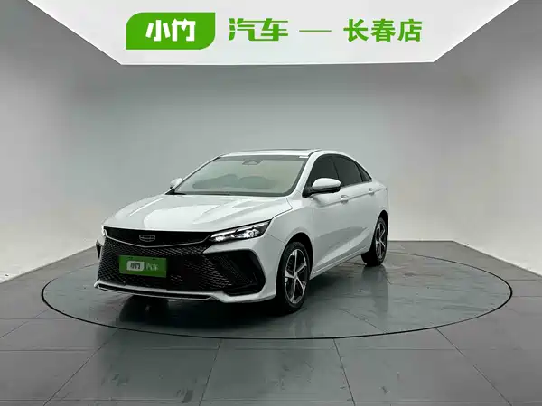 Geely Emgrand L 2022