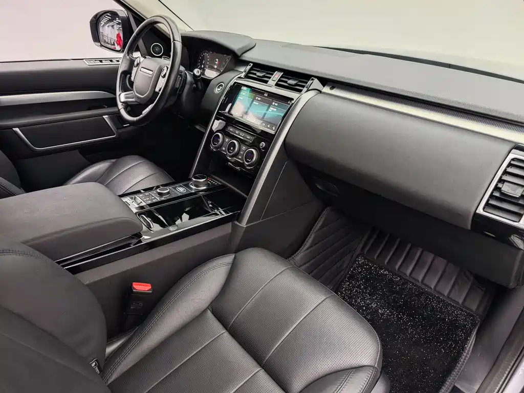 Land Rover Discovery 2020 — фото 13