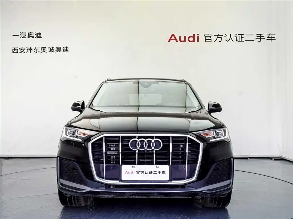 Audi Q7 2023 — фото 2