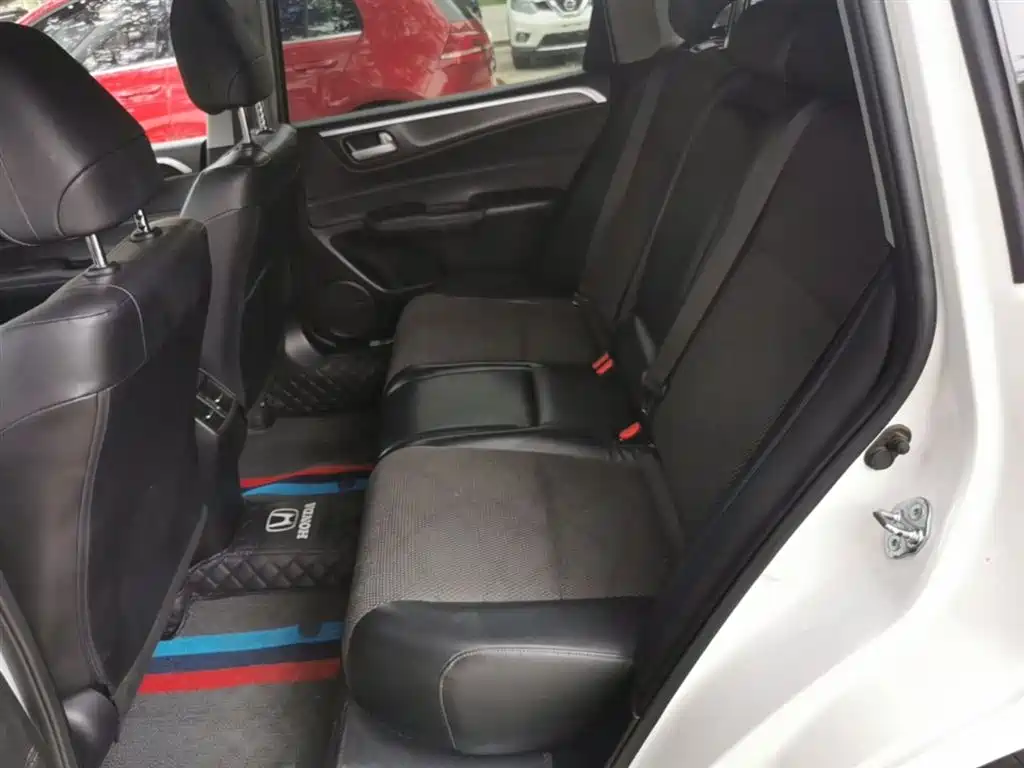 Honda Jade 2015 — фото 17