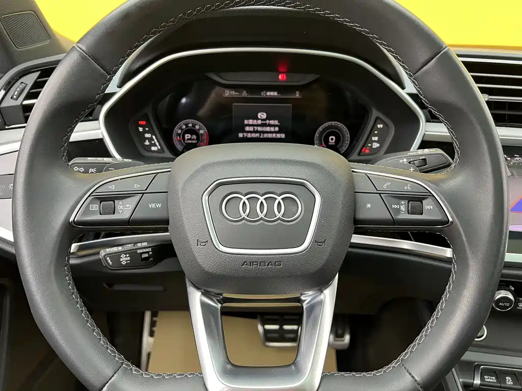 Audi Q3 2024 — фото 13