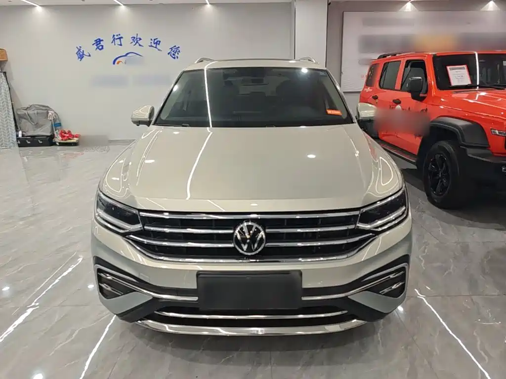 Volkswagen Tiguan L 2021 — фото 3