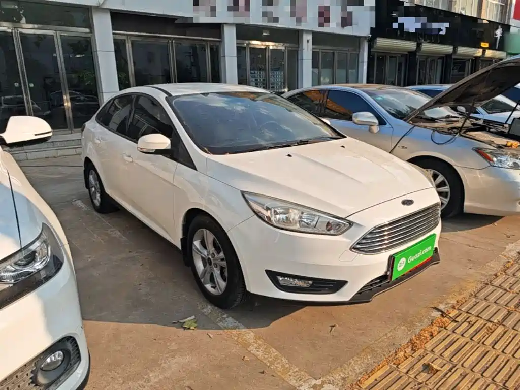 Ford Focus 2017 — фото 4