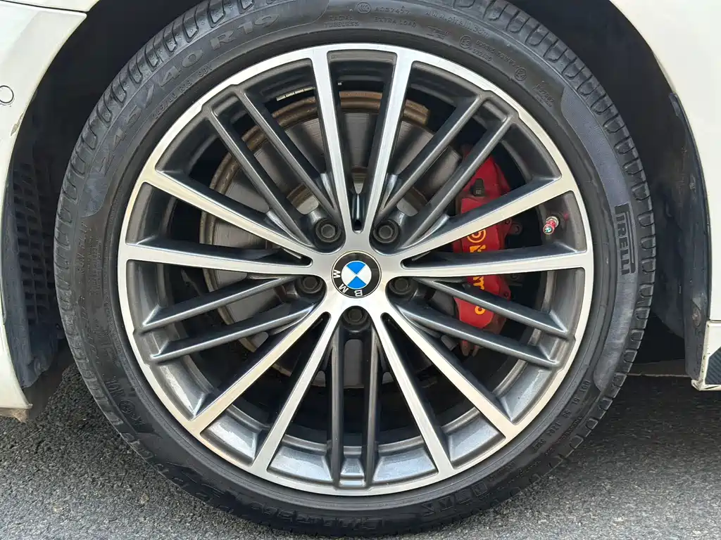 BMW 5 Series 2020 — фото 18