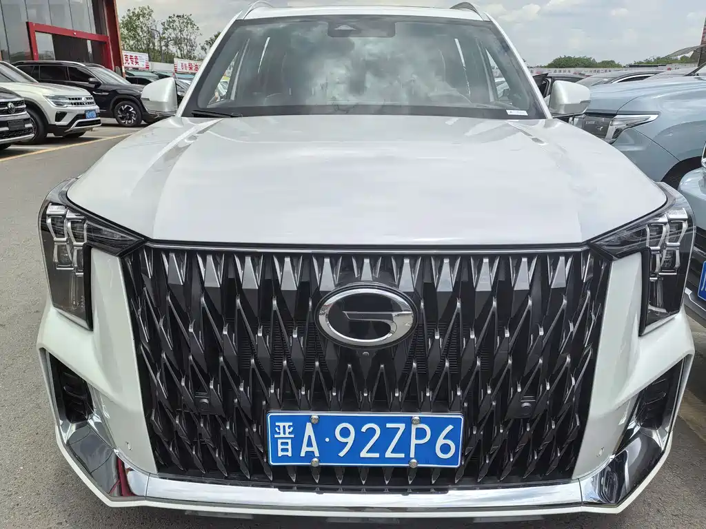 GAC Motor Trumpchi GS8 2023 — фото 1