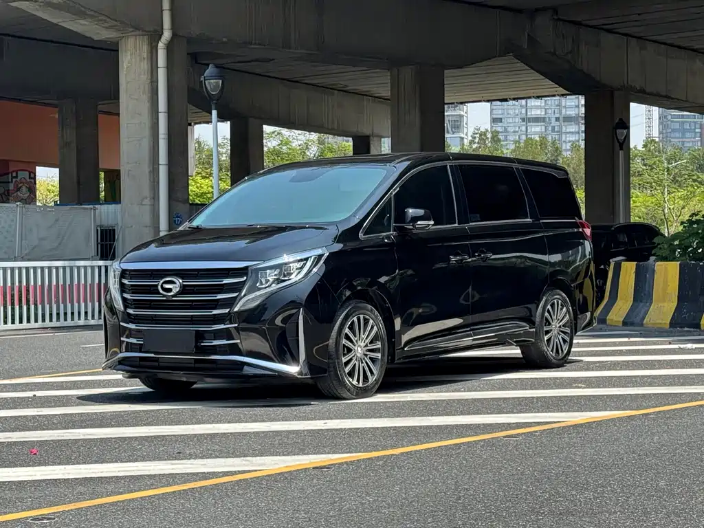 GAC Motor Trumpchi M8 2022 — фото 1