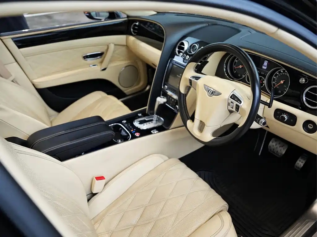 Bentley Flying Spur 2014 — фото 3